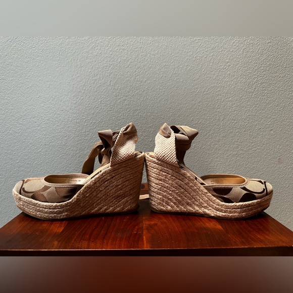 Coach Kellie Logo Ribbon Tie Espadrilles Closed Toe Wedges Sandals Raffia Shoes - Picture 13 of 16